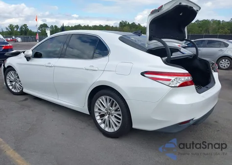 2018 Toyota Camry Xle из США, поврежденный, VIN 4T1B11HK5JU110338